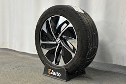 sininen Volkswagen ID.4 2023 kuva 13.