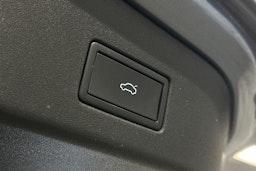 sininen Volkswagen ID.4 2023 kuva 15.