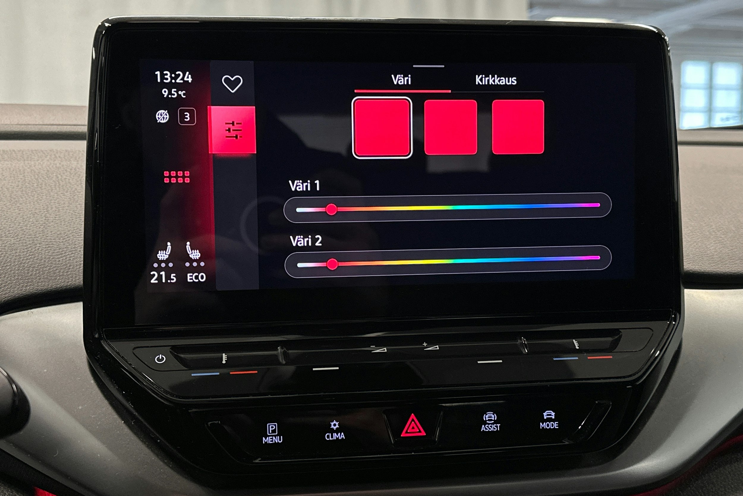 sininen Volkswagen ID.4 2023 kuva 24.