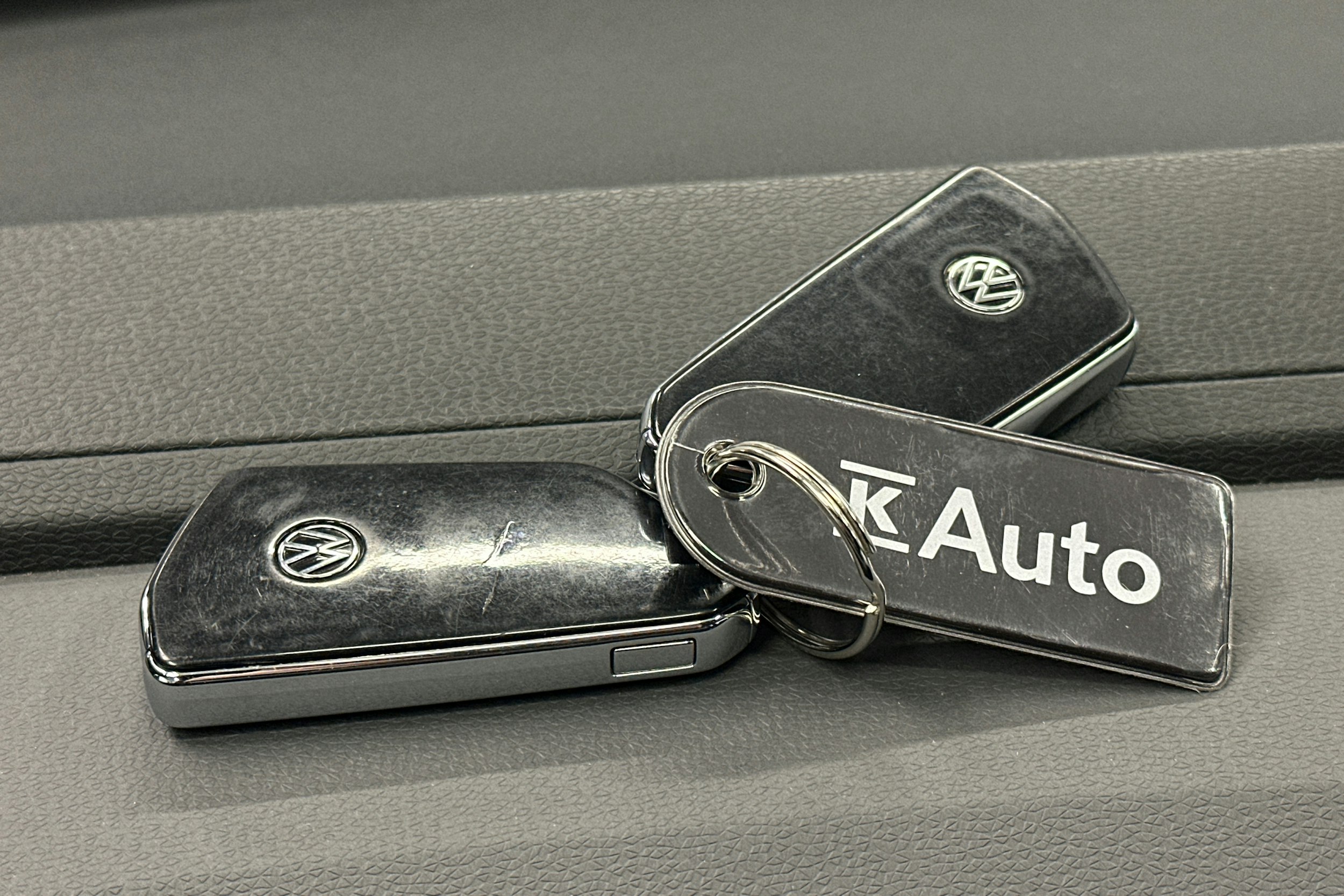 sininen Volkswagen ID.4 2023 kuva 29.