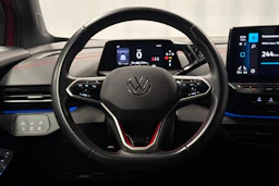 punainen Volkswagen ID.4 2023 kuva 11.