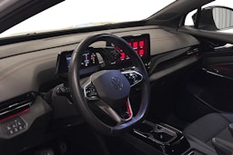 valkoinen Volkswagen ID.4 2023 kuva 6.