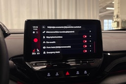 valkoinen Volkswagen ID.4 2023 kuva 19.