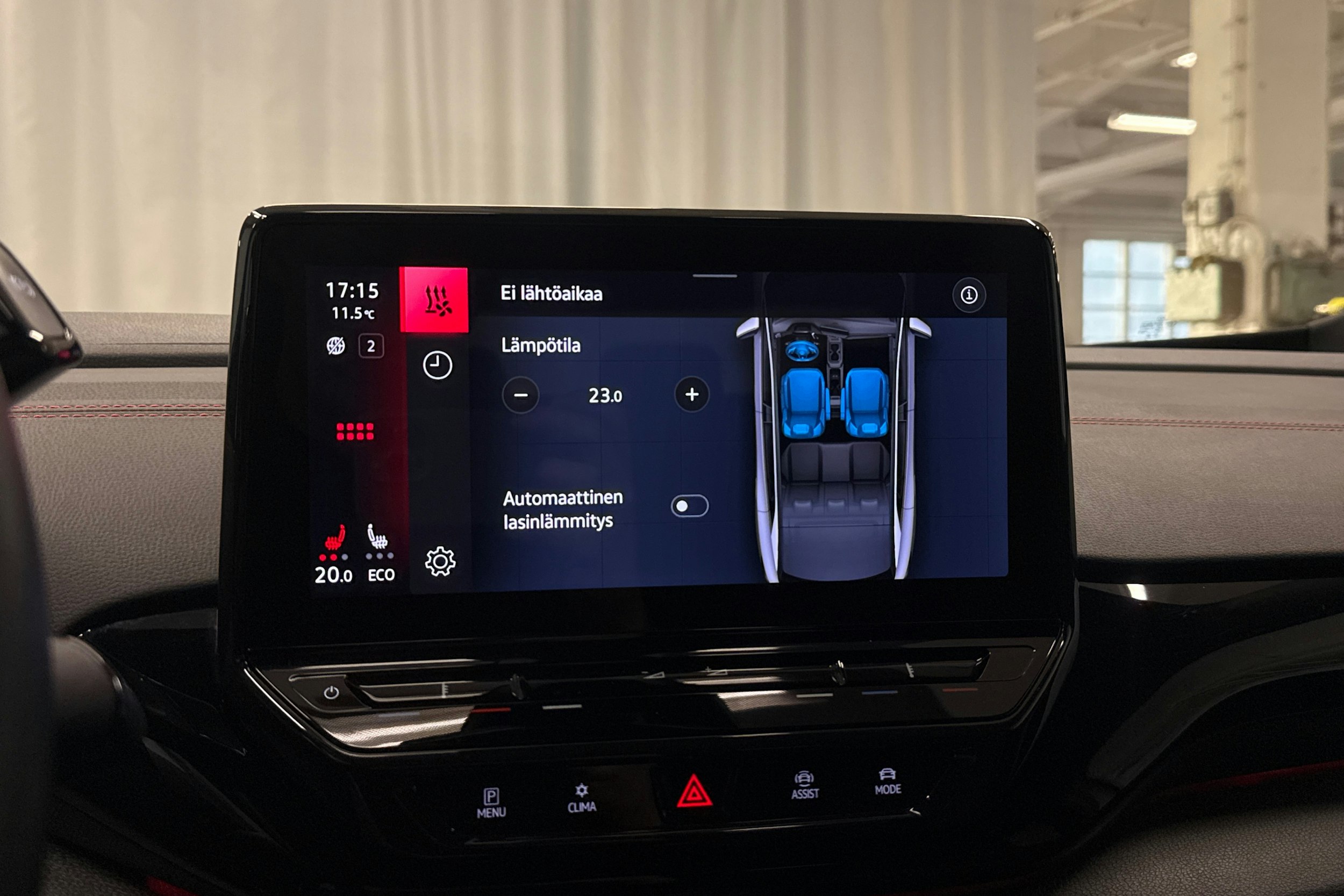 valkoinen Volkswagen ID.4 2023 kuva 20.