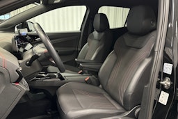 musta Volkswagen ID.4 2023 kuva 12.