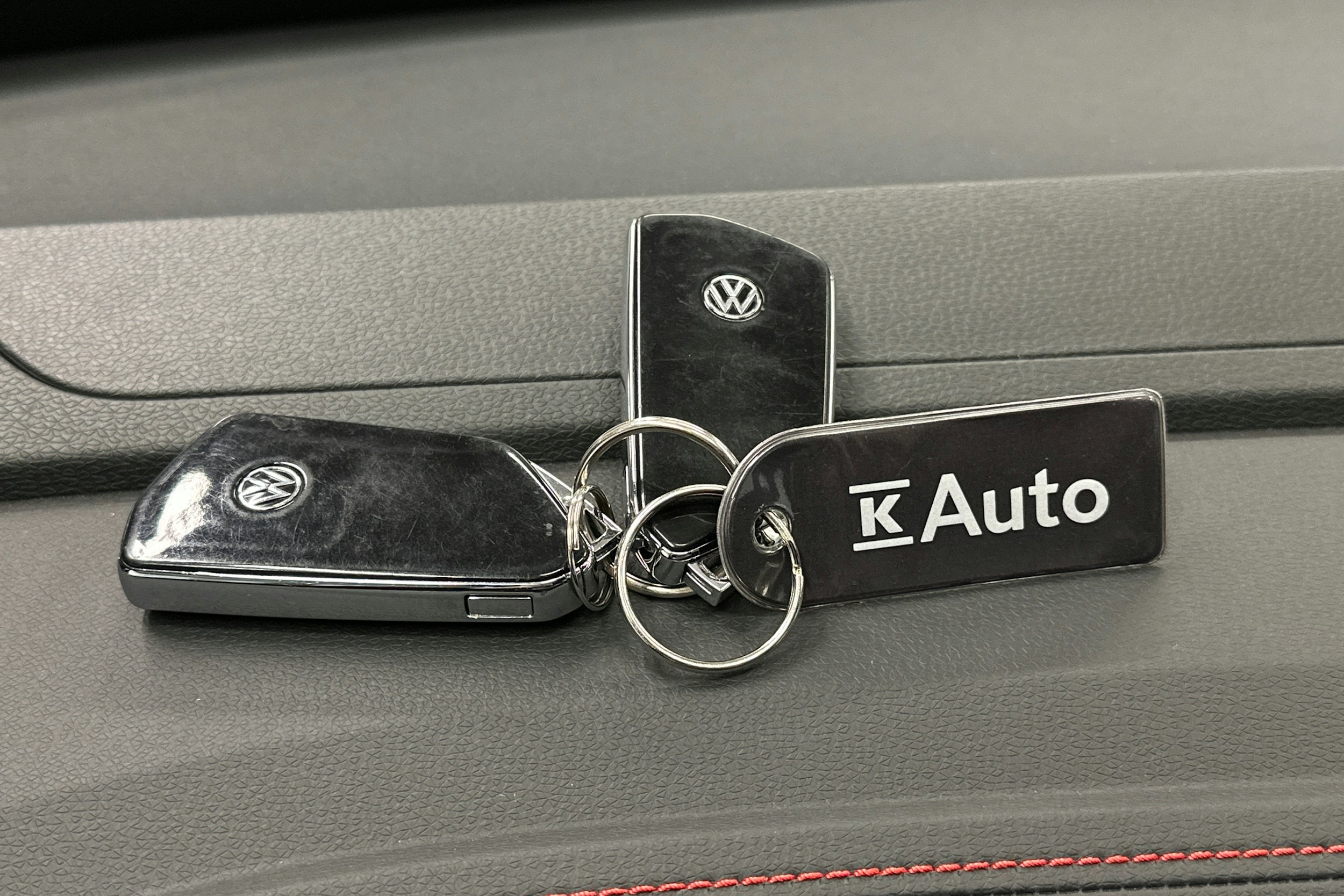 musta Volkswagen ID.4 2023 kuva 26.