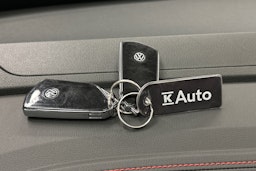 musta Volkswagen ID.4 2023 kuva 26.