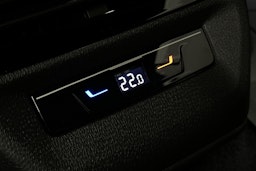 harmaa Volkswagen ID.4 2023 kuva 16.