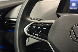 harmaa Volkswagen ID.4 2023 kuva 19.