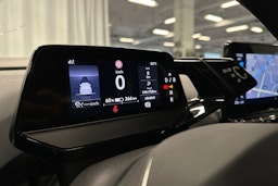 harmaa Volkswagen ID.4 2023 kuva 21.