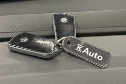 harmaa Volkswagen ID.4 2023 kuva 31.