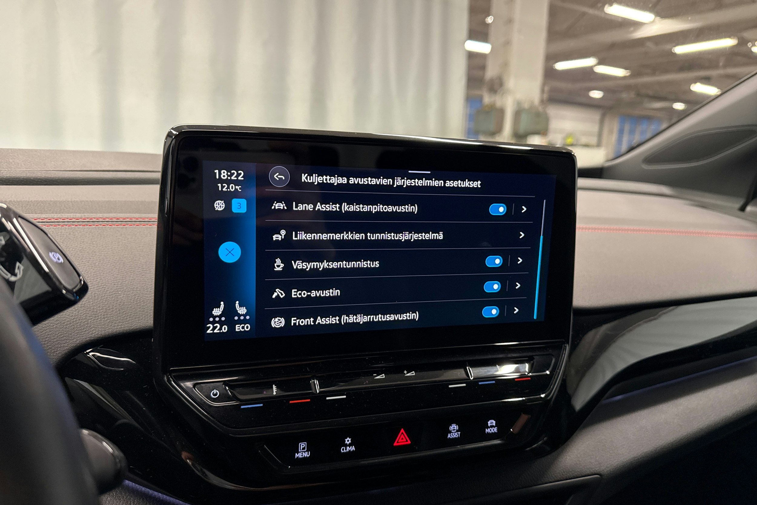 musta Volkswagen ID.4 2023 kuva 21.