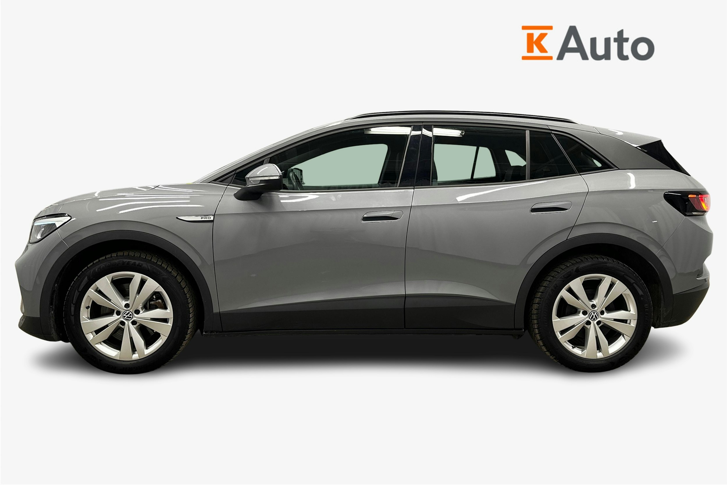 harmaa Volkswagen ID.4 2023 kuva 5.