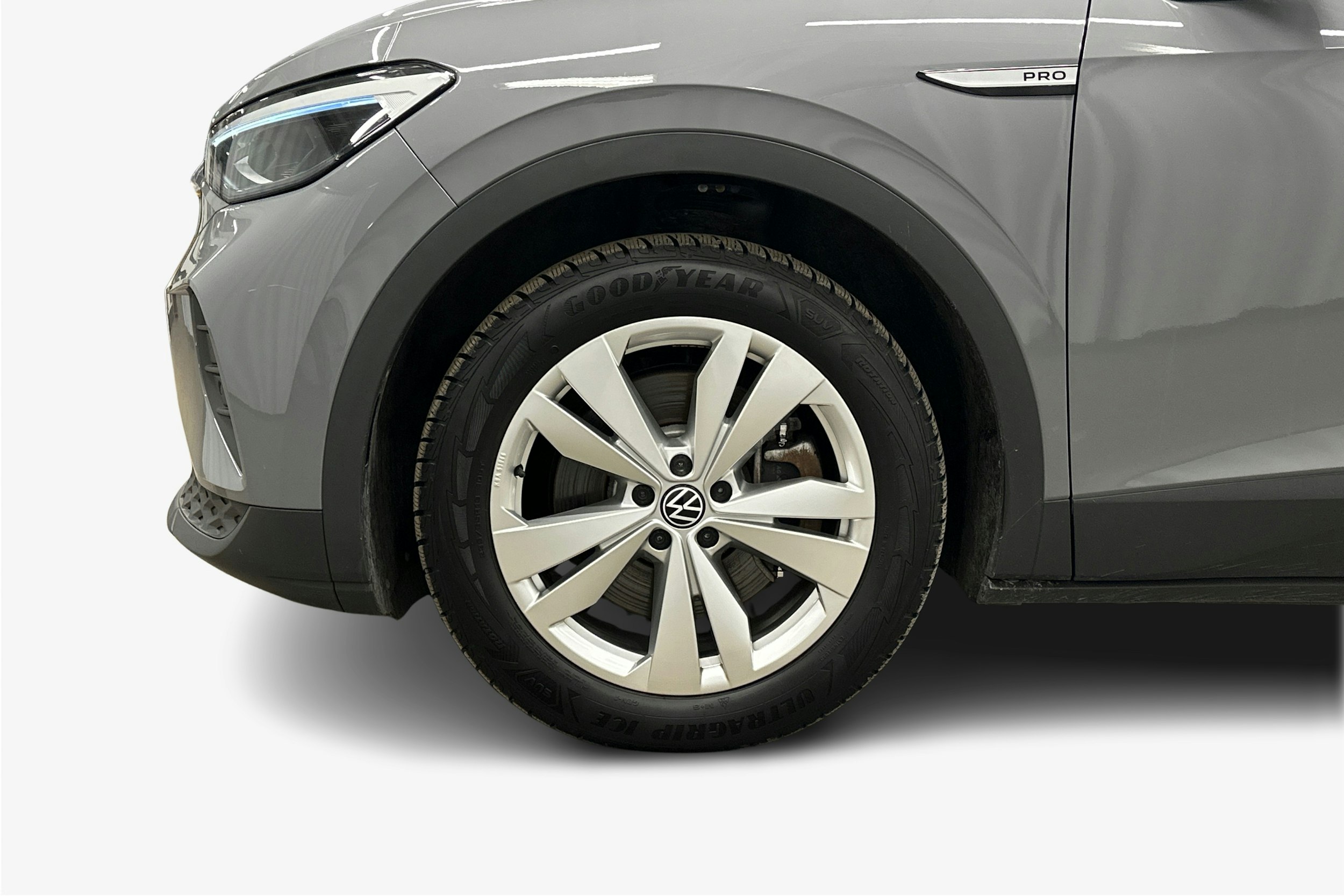 harmaa Volkswagen ID.4 2023 kuva 9.