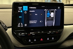 harmaa Volkswagen ID.4 2023 kuva 27.