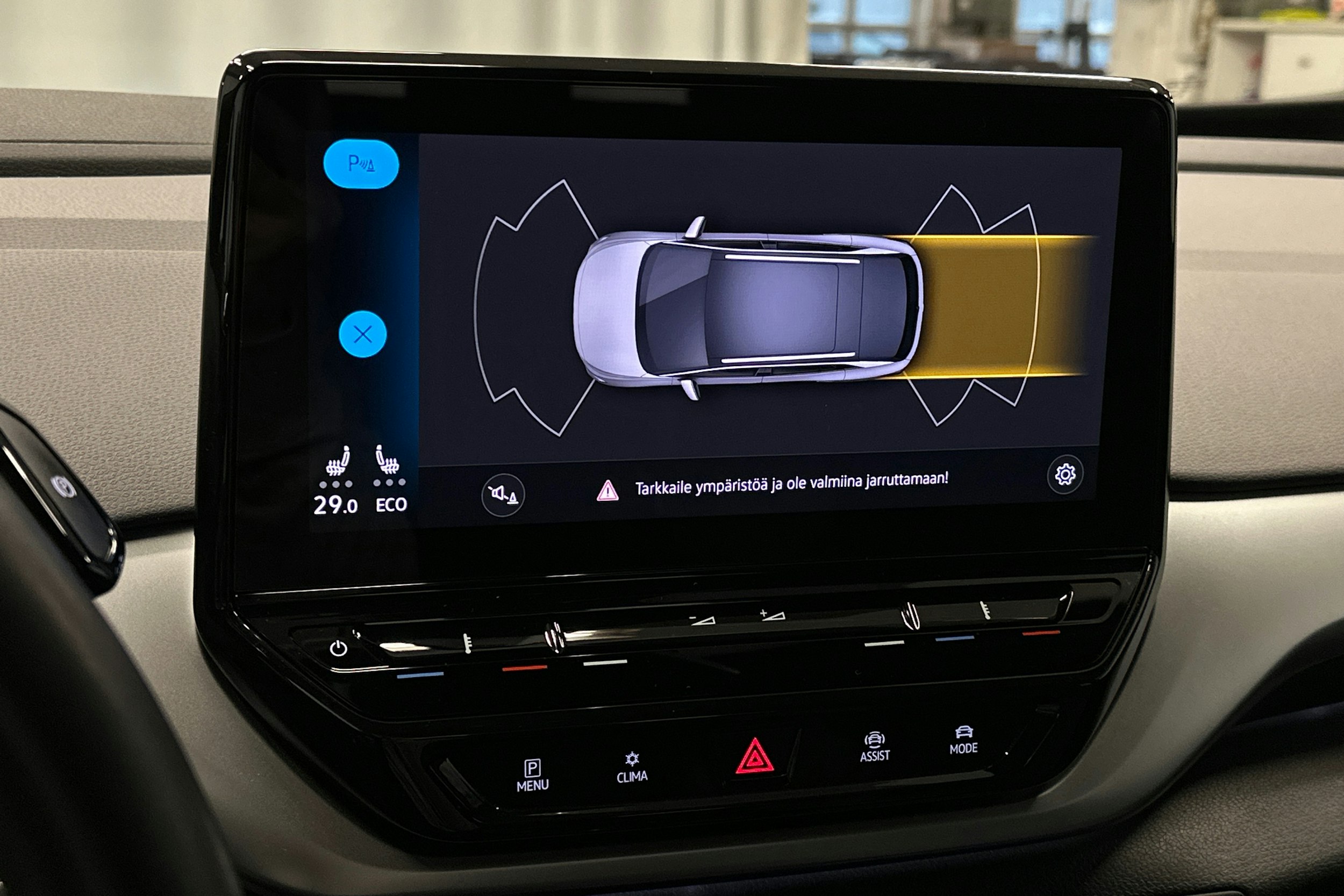 harmaa Volkswagen ID.4 2023 kuva 28.