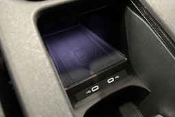 harmaa Volkswagen ID.4 2023 kuva 29.