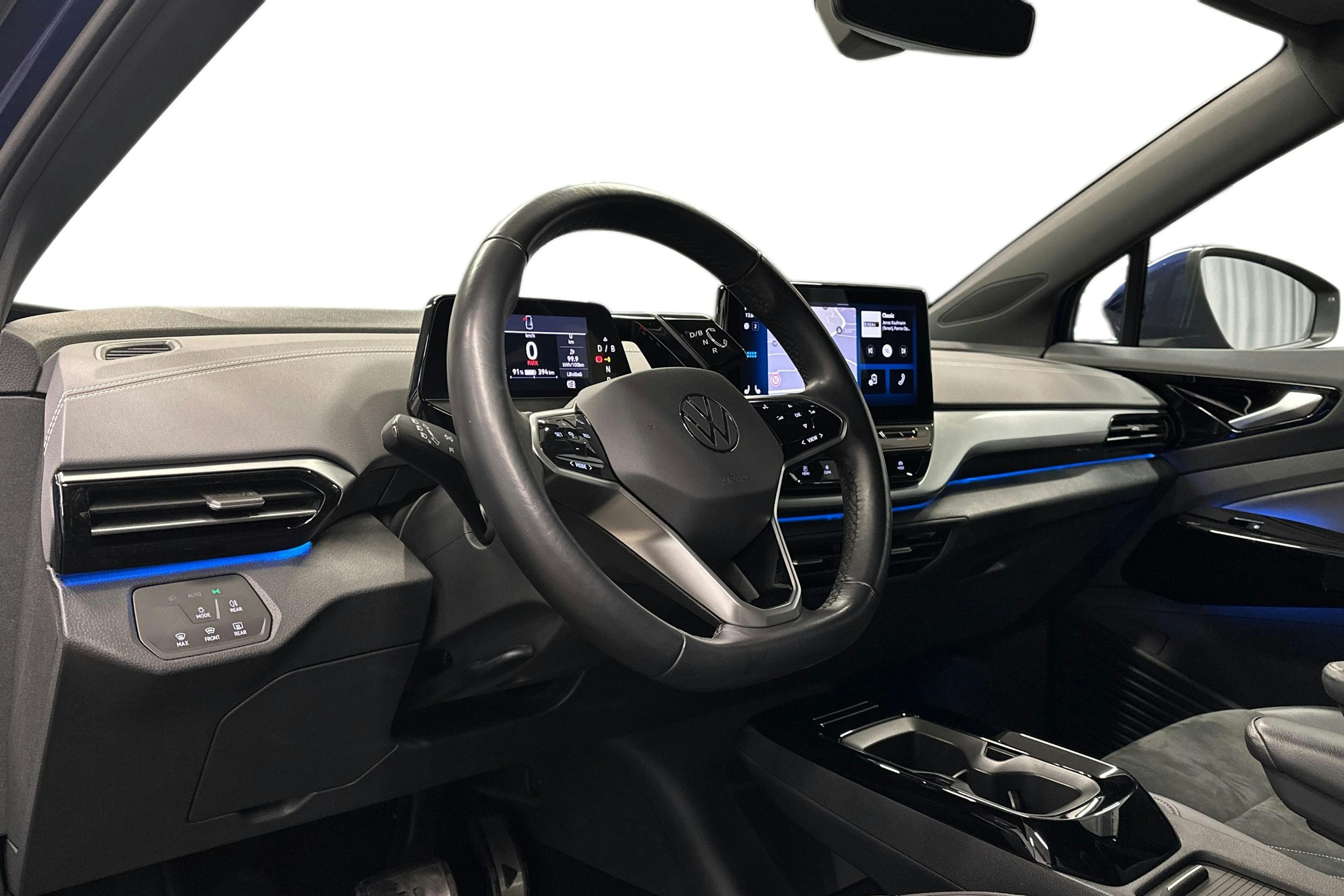 sininen Volkswagen ID.4 2023 kuva 6.