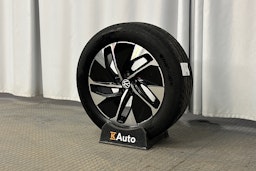 sininen Volkswagen ID.4 2023 kuva 10.