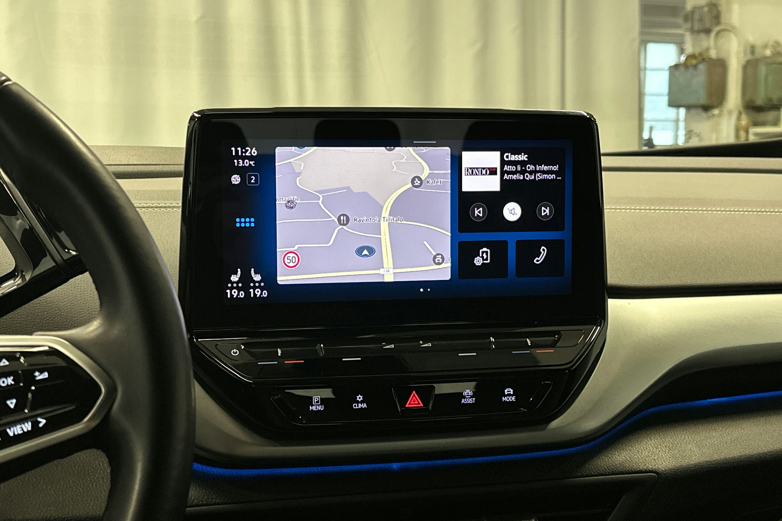 sininen Volkswagen ID.4 2023 kuva 19.