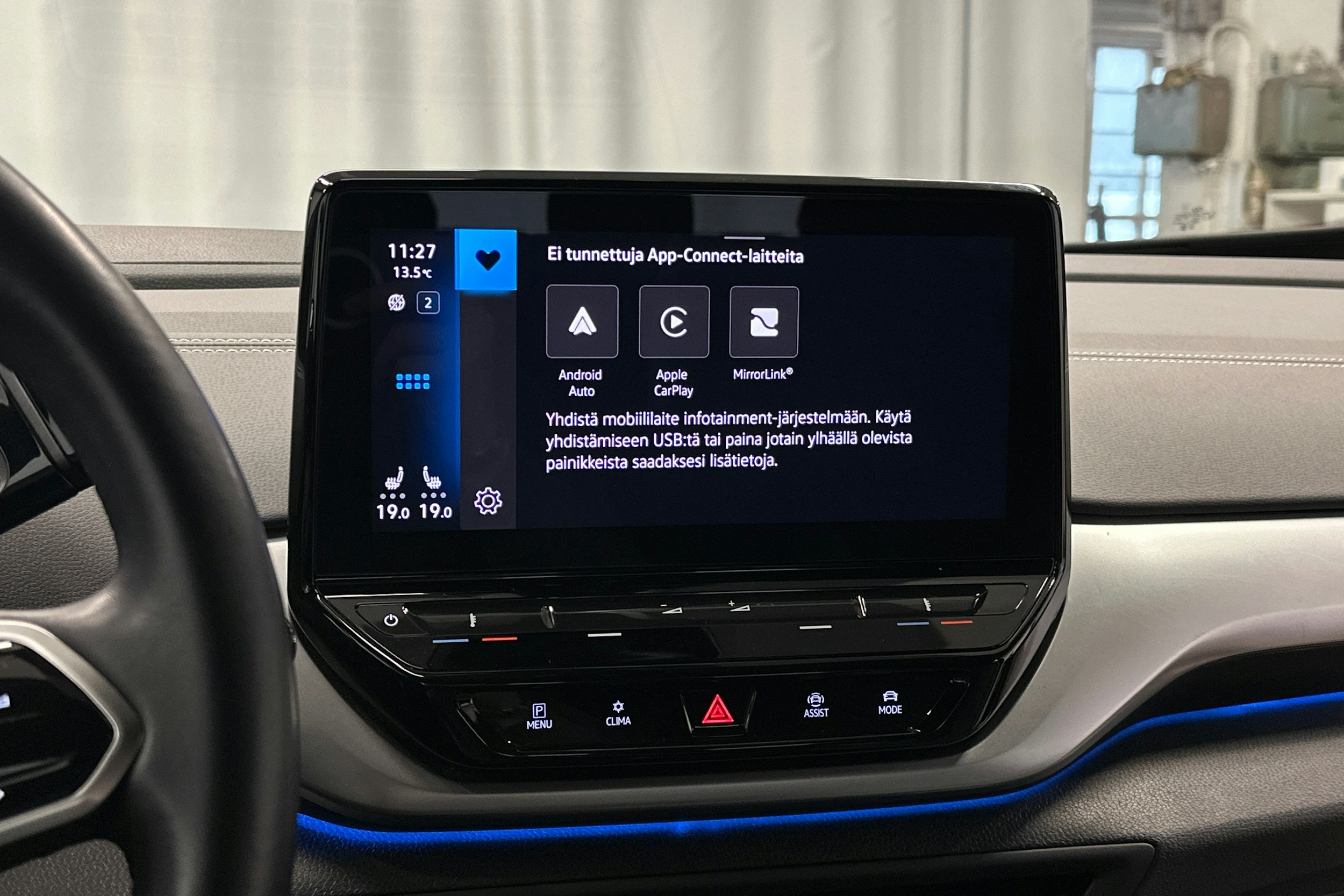 sininen Volkswagen ID.4 2023 kuva 23.