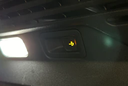 musta Volkswagen ID.4 2023 kuva 17.