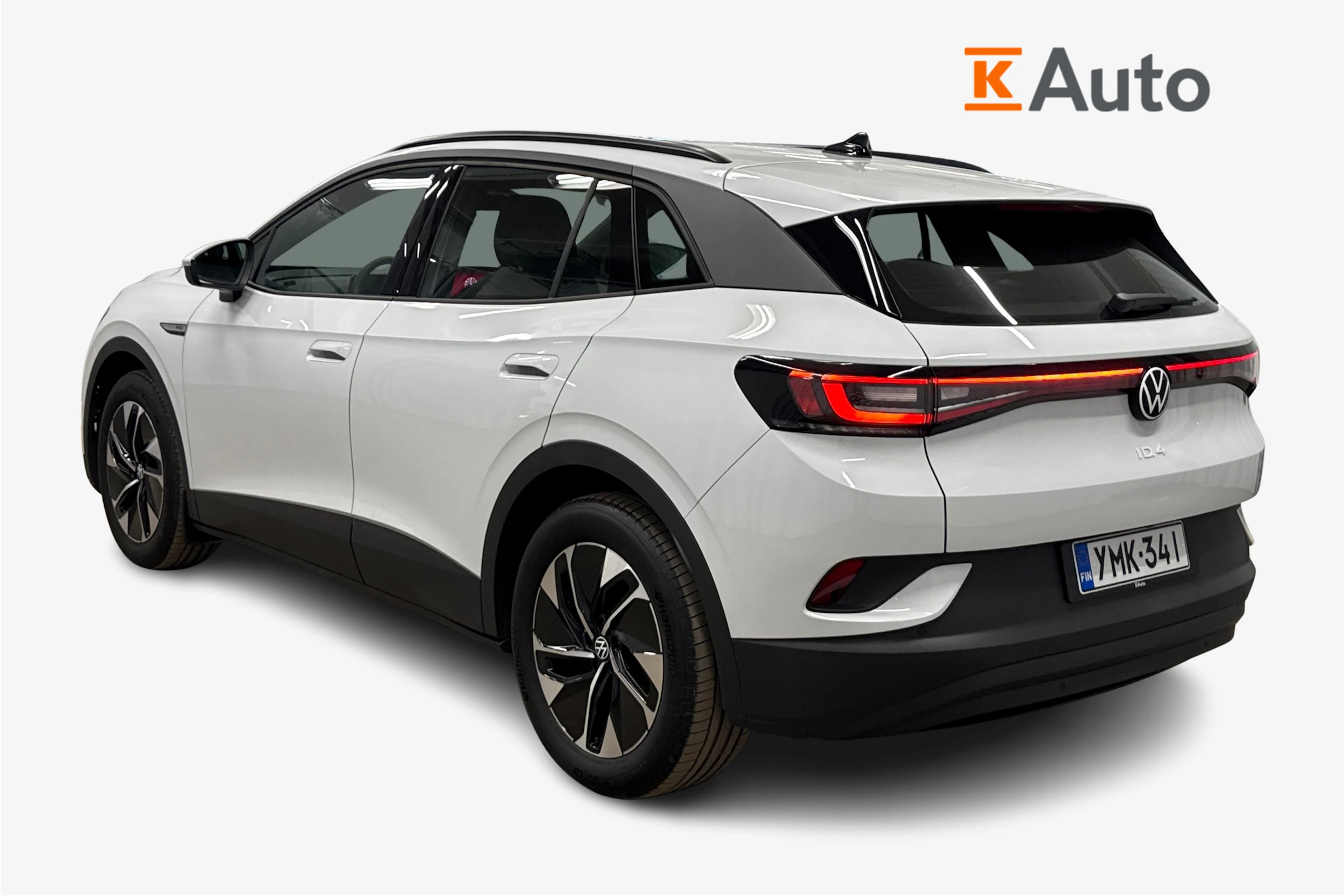 valkoinen Volkswagen ID.4 2023 kuva 2.