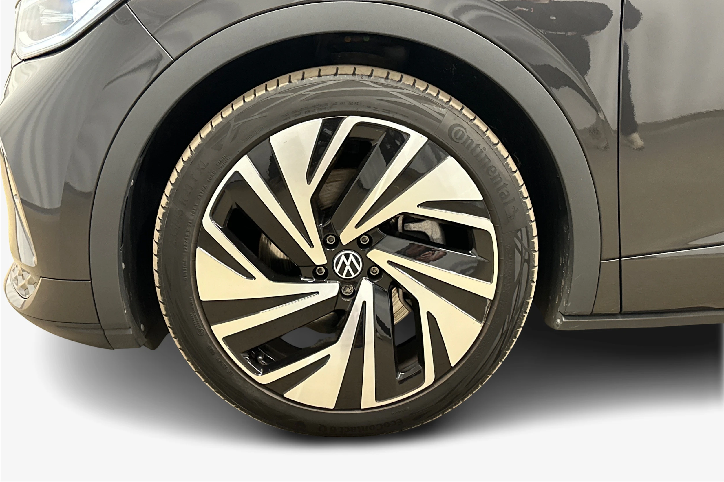 harmaa Volkswagen ID.4 2023 kuva 12.