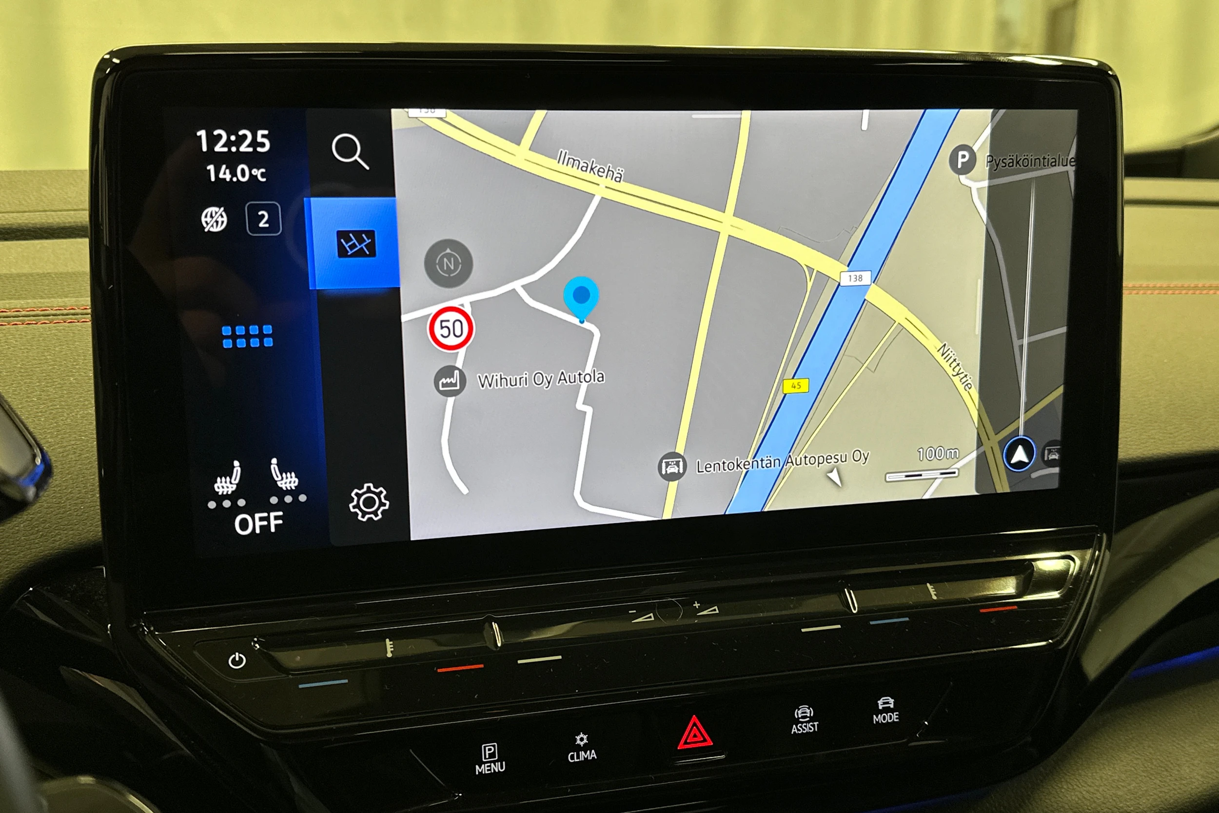 harmaa Volkswagen ID.4 2023 kuva 20.