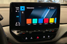 harmaa Volkswagen ID.4 2023 kuva 29.