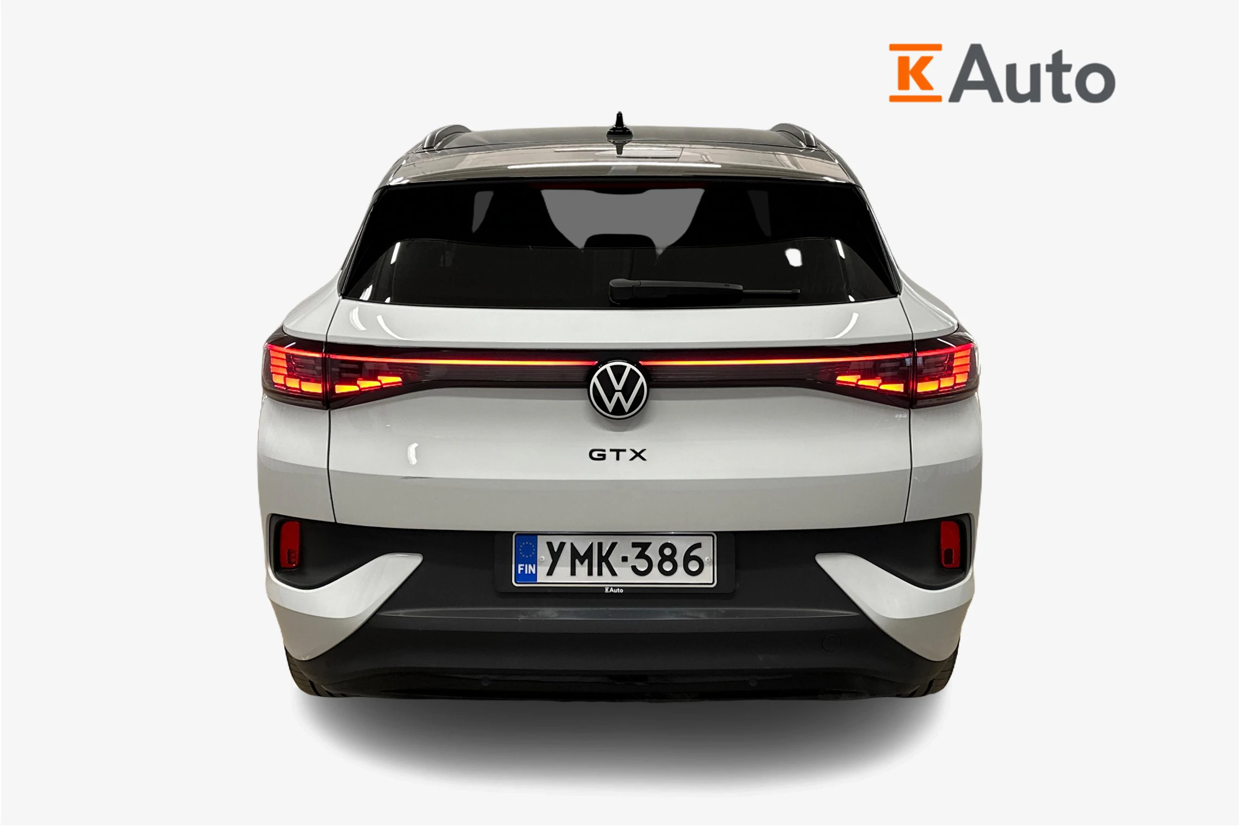 valkoinen Volkswagen ID.4 2023 kuva 4.