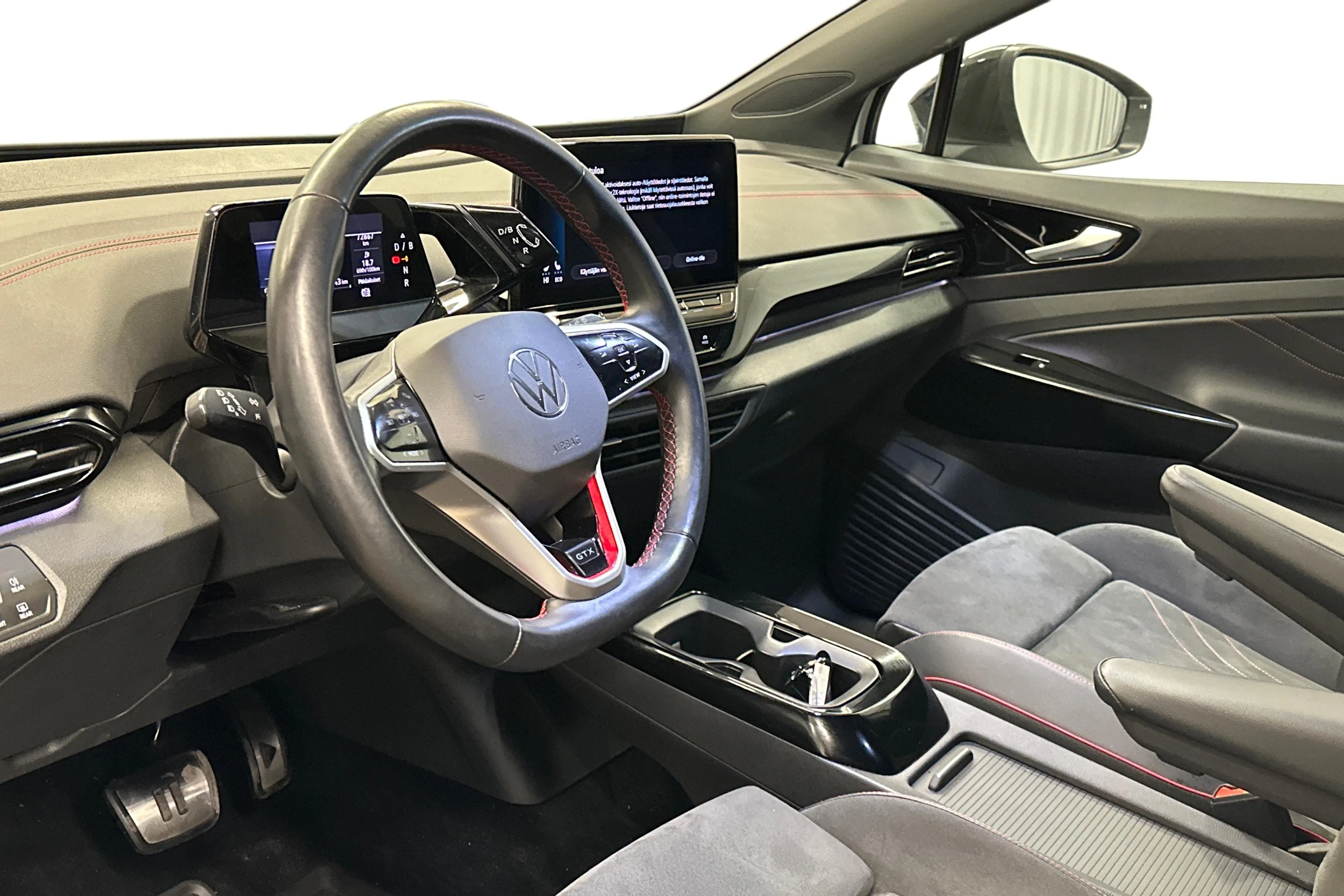 valkoinen Volkswagen ID.4 2023 kuva 8.