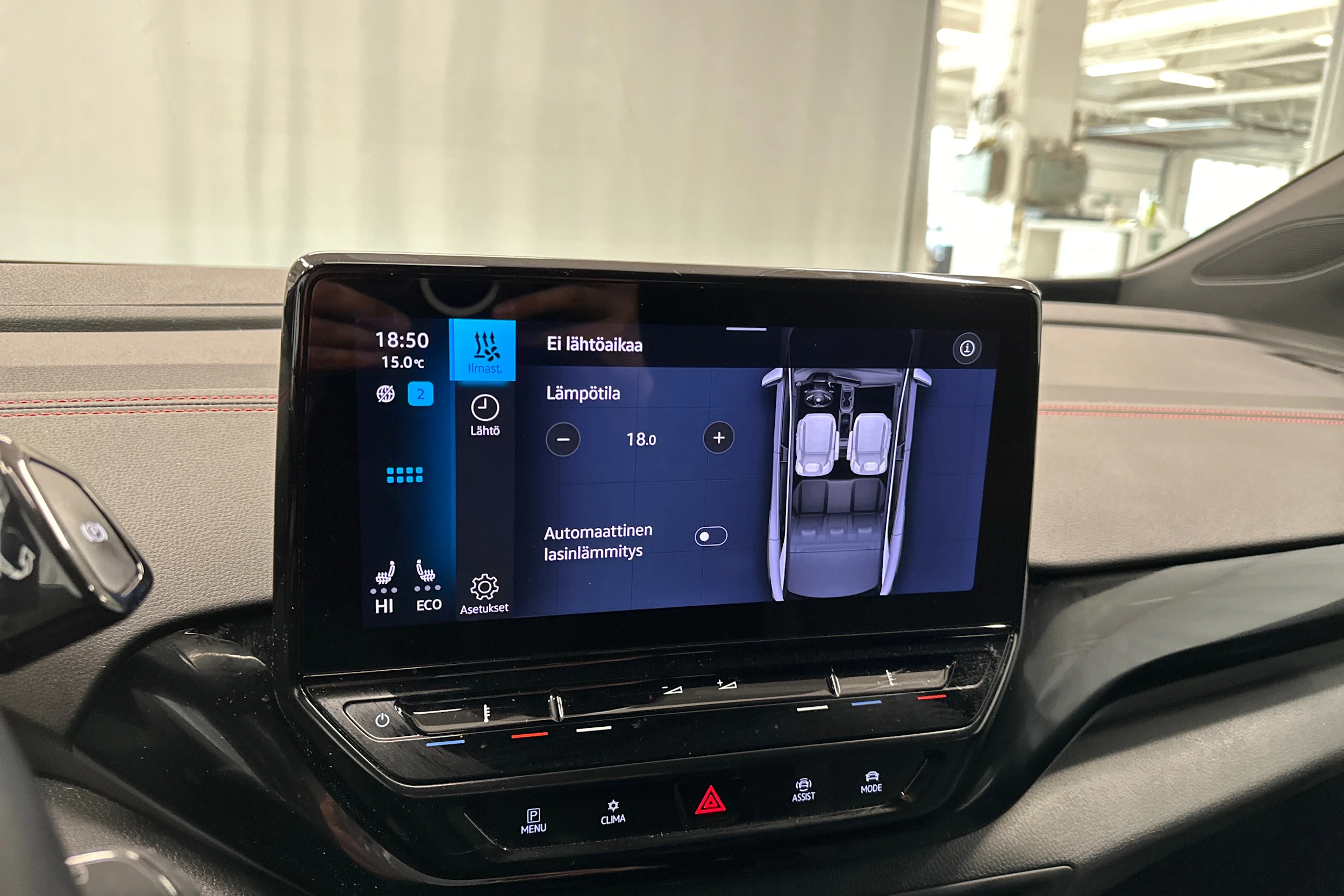 valkoinen Volkswagen ID.4 2023 kuva 23.