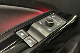 musta Volkswagen ID.4 2023 kuva 15.