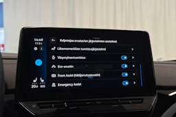 punainen Volkswagen ID.4 2023 kuva 20.