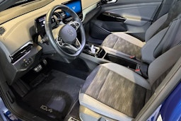 Sininen Volkswagen ID.4 2023 kuva 6.