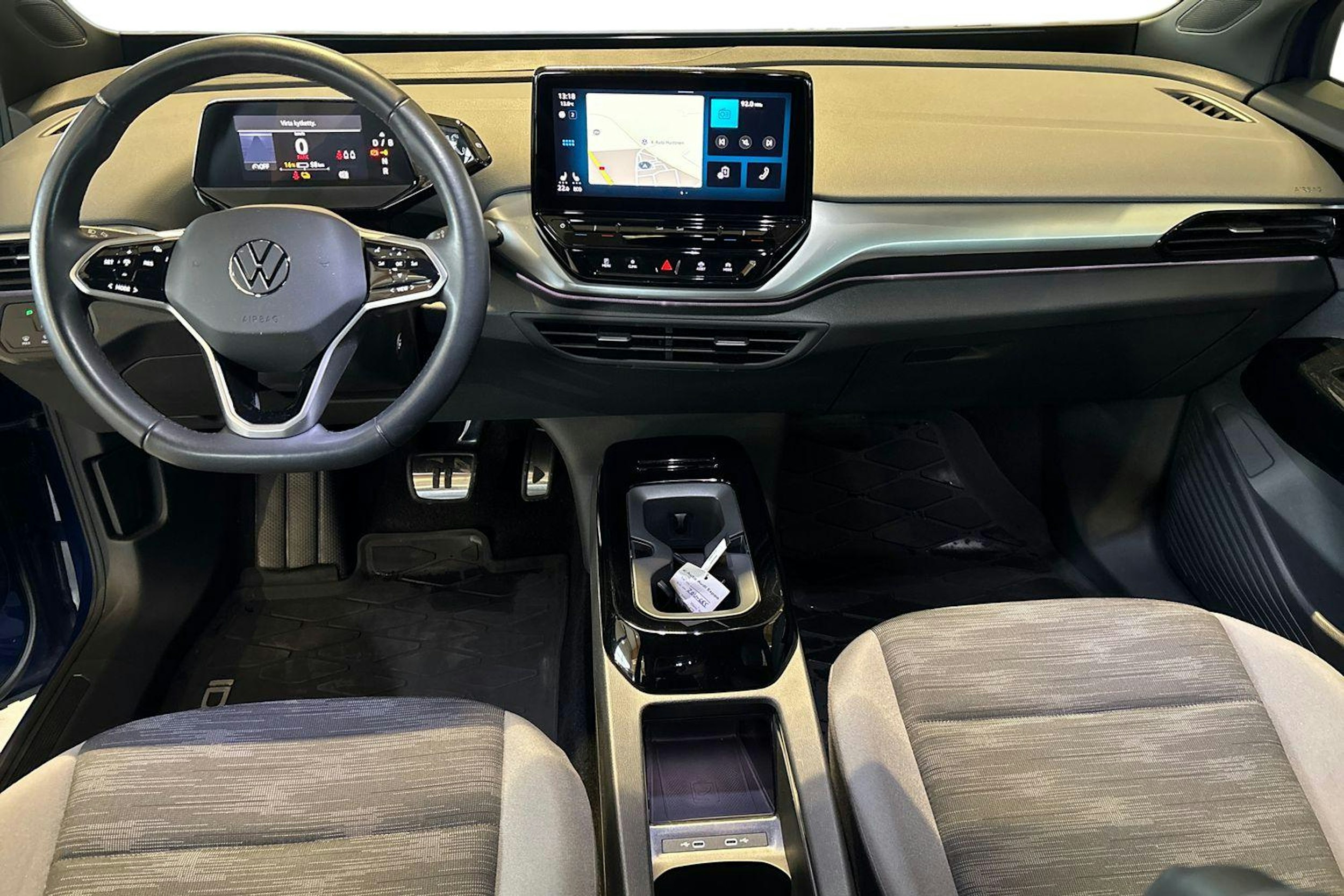 Sininen Volkswagen ID.4 2023 kuva 7.