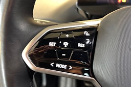 Sininen Volkswagen ID.4 2023 kuva 12.