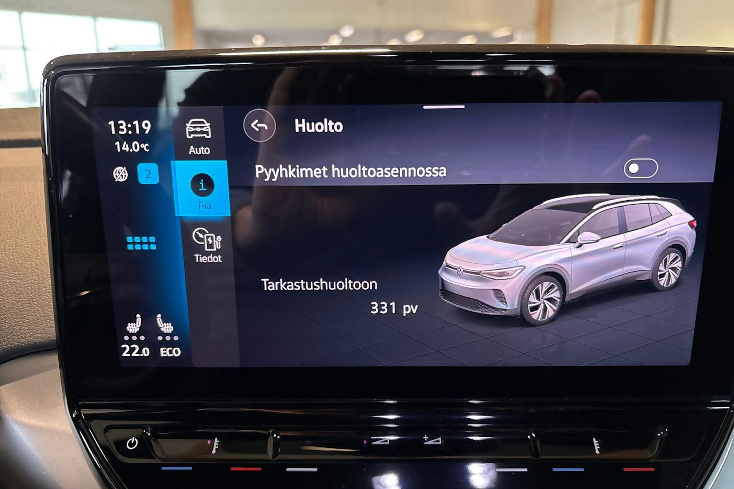 Sininen Volkswagen ID.4 2023 kuva 16.