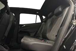 musta Volkswagen ID.4 2023 kuva 10.