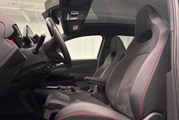musta Volkswagen ID.4 2023 kuva 17.