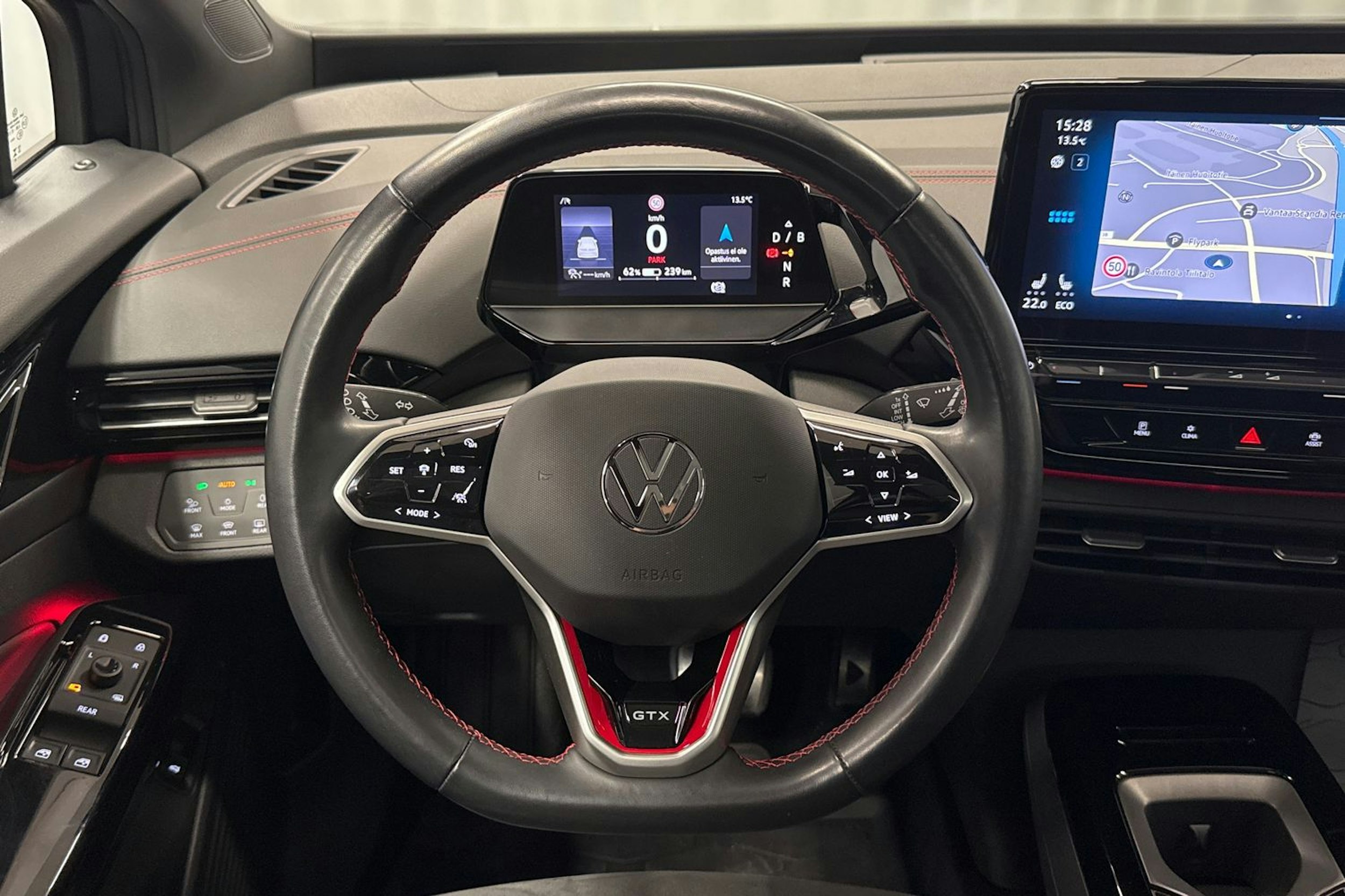 musta Volkswagen ID.4 2023 kuva 20.
