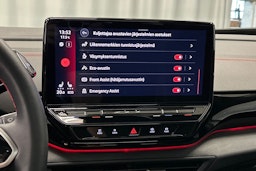 valkoinen Volkswagen ID.4 2024 kuva 31.