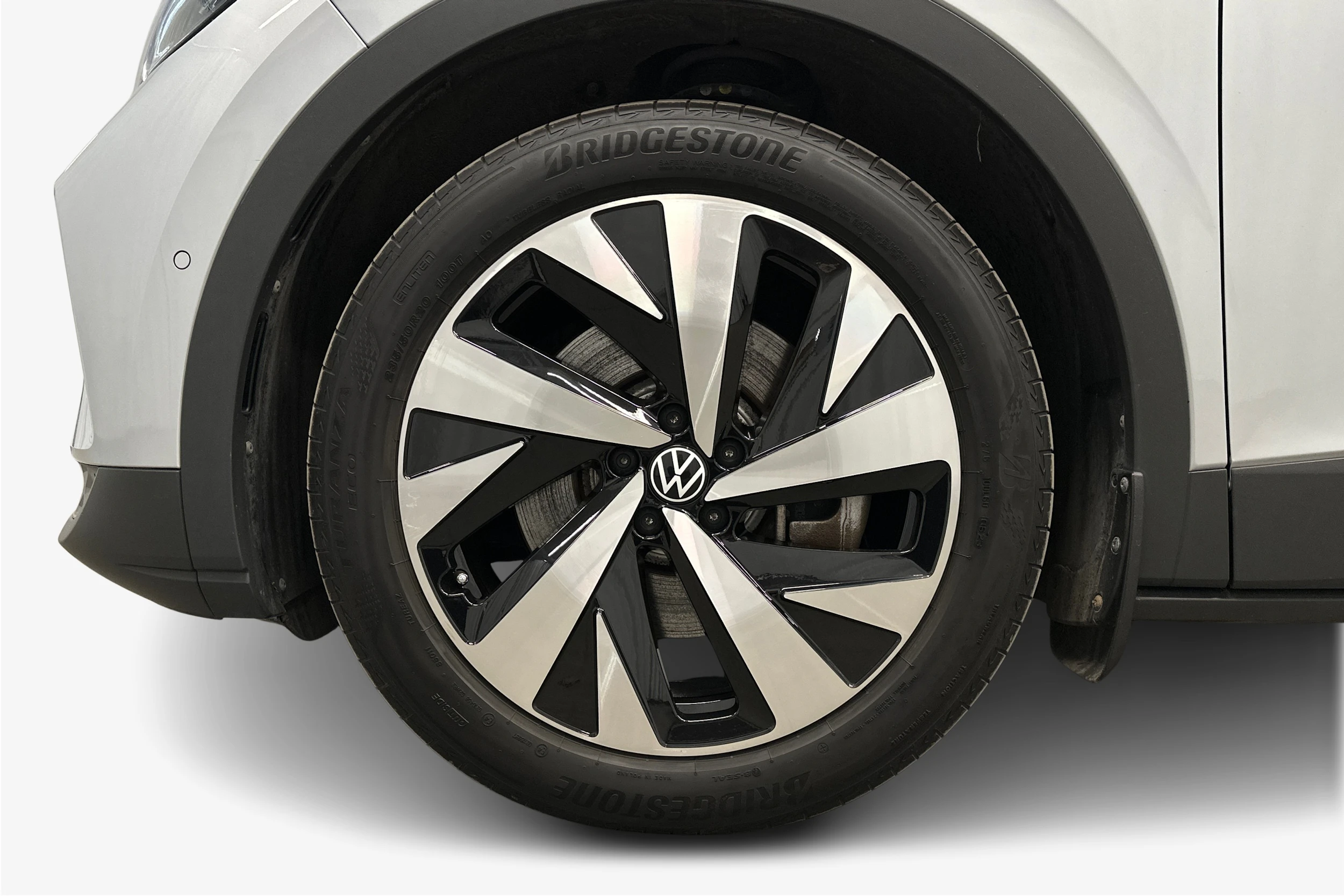 hopea Volkswagen ID.4 2023 kuva 12.
