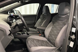 musta Volkswagen ID.4 2023 kuva 17.