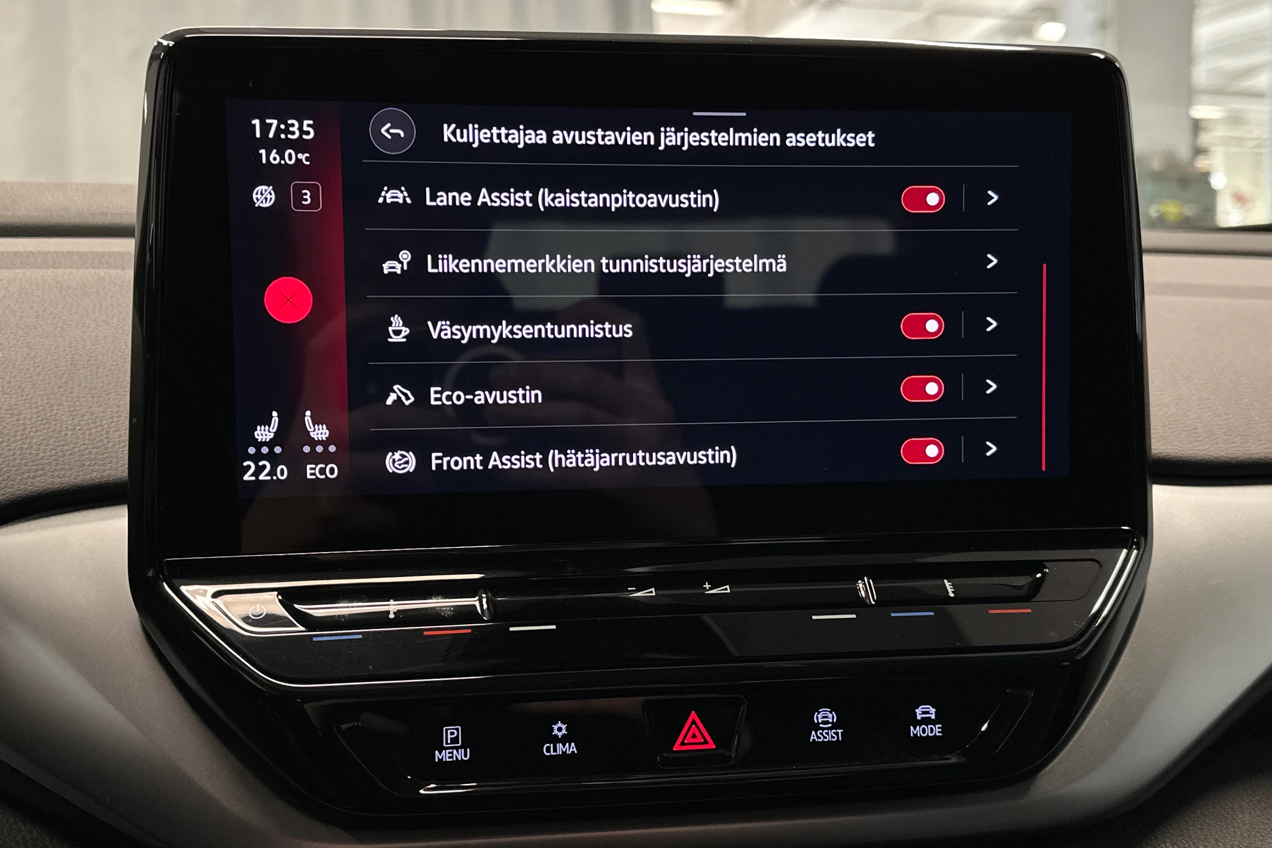 musta Volkswagen ID.4 2023 kuva 27.