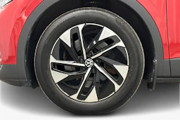 punainen Volkswagen ID.4 2023 kuva 12.