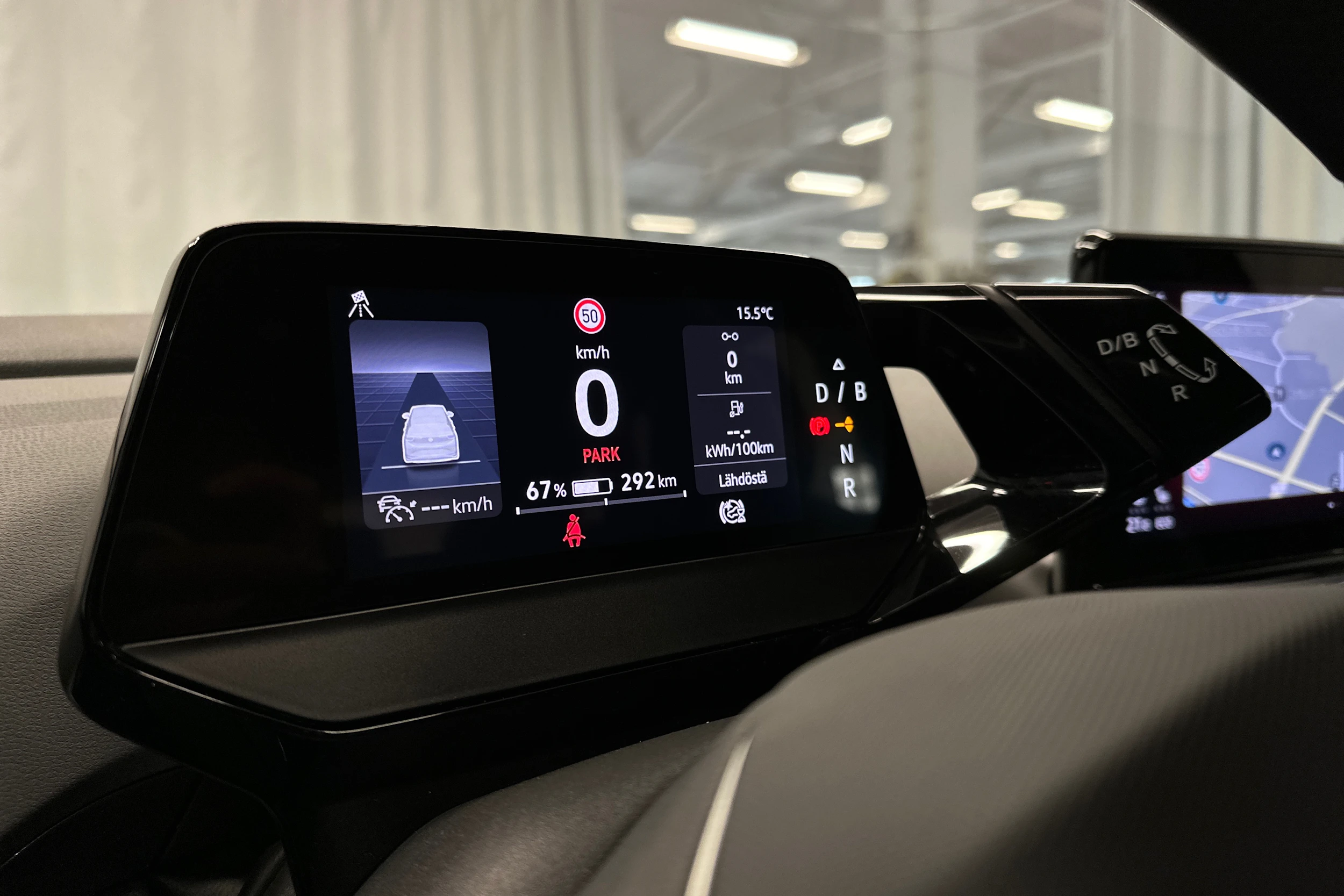 punainen Volkswagen ID.4 2023 kuva 21.