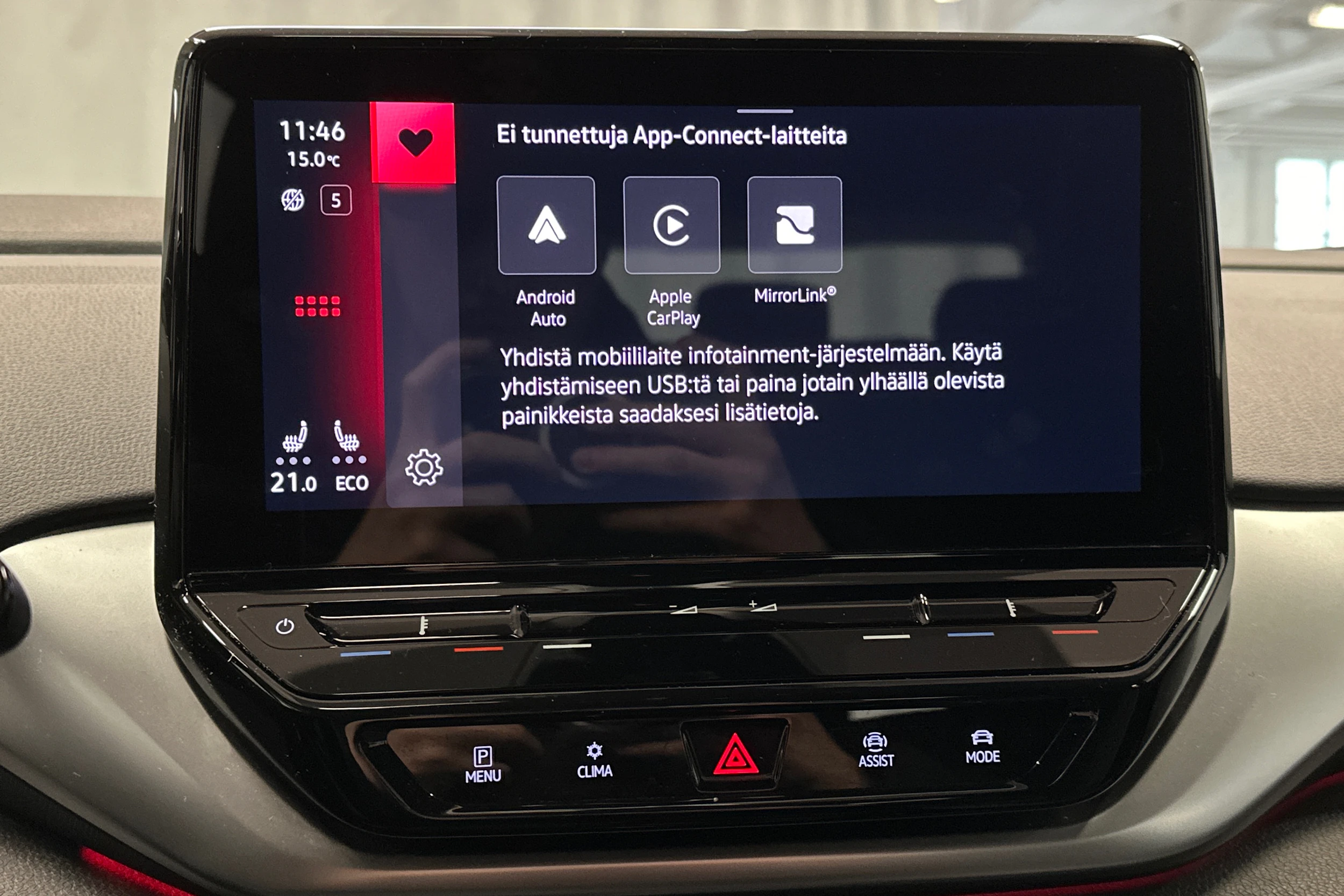 punainen Volkswagen ID.4 2023 kuva 23.