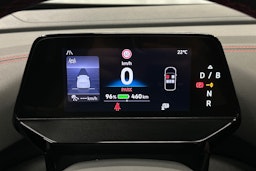 punainen Volkswagen ID.4 2024 kuva 28.